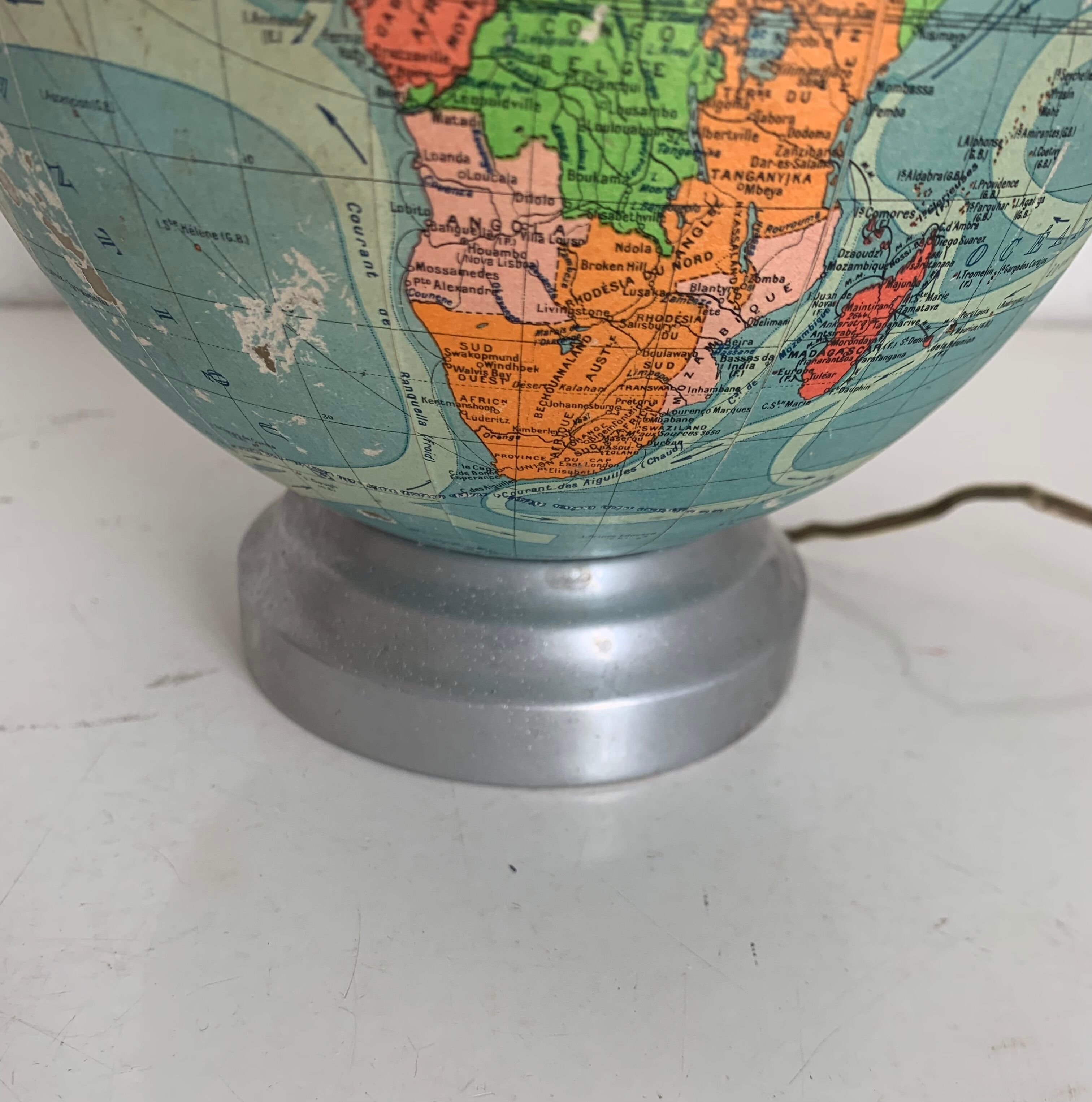 Vintage globe 1950 terrestrial Perrina glass - 19 cm