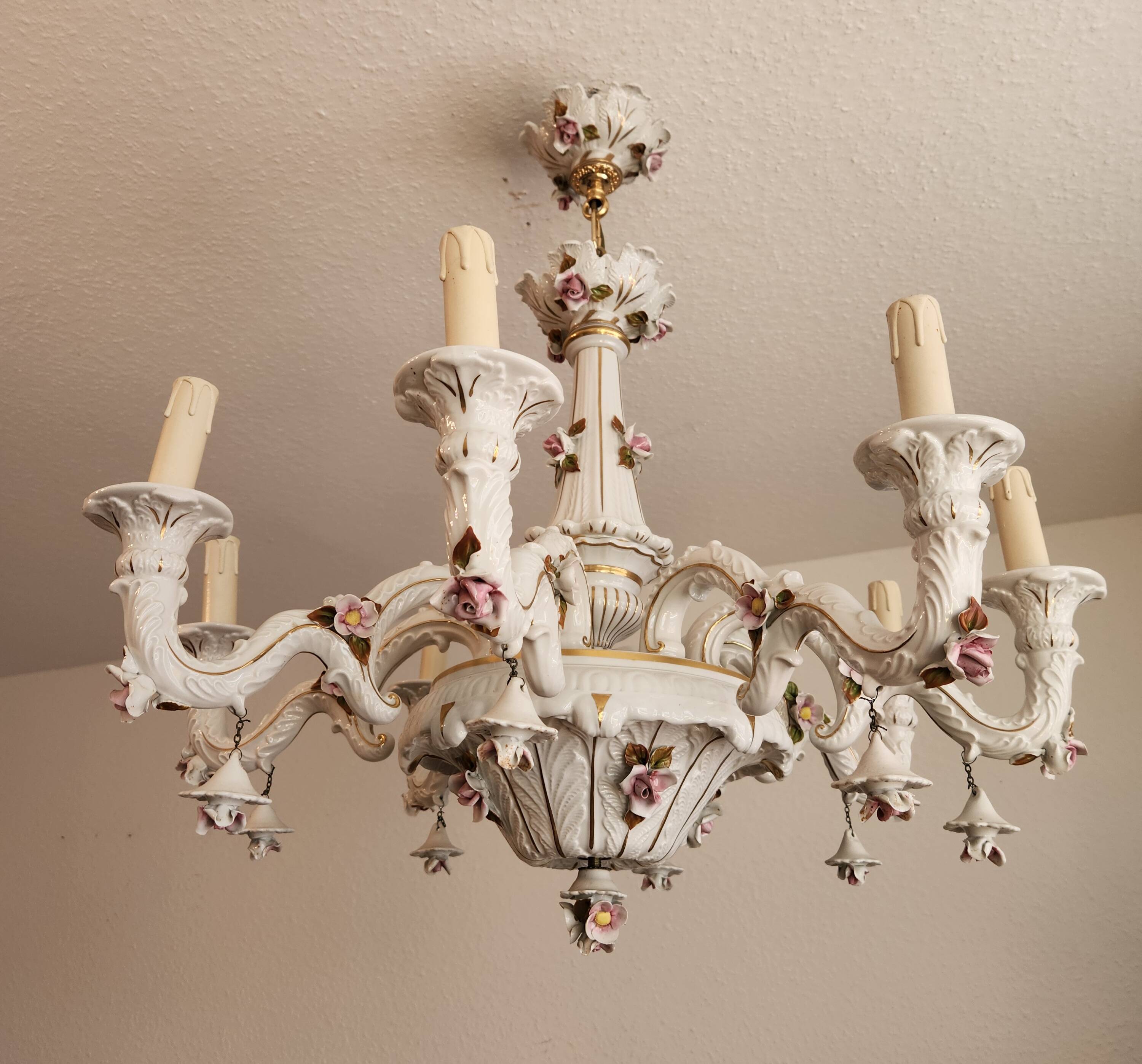 Large hand-painted gilded chandelier mangani ceramiche porcelain