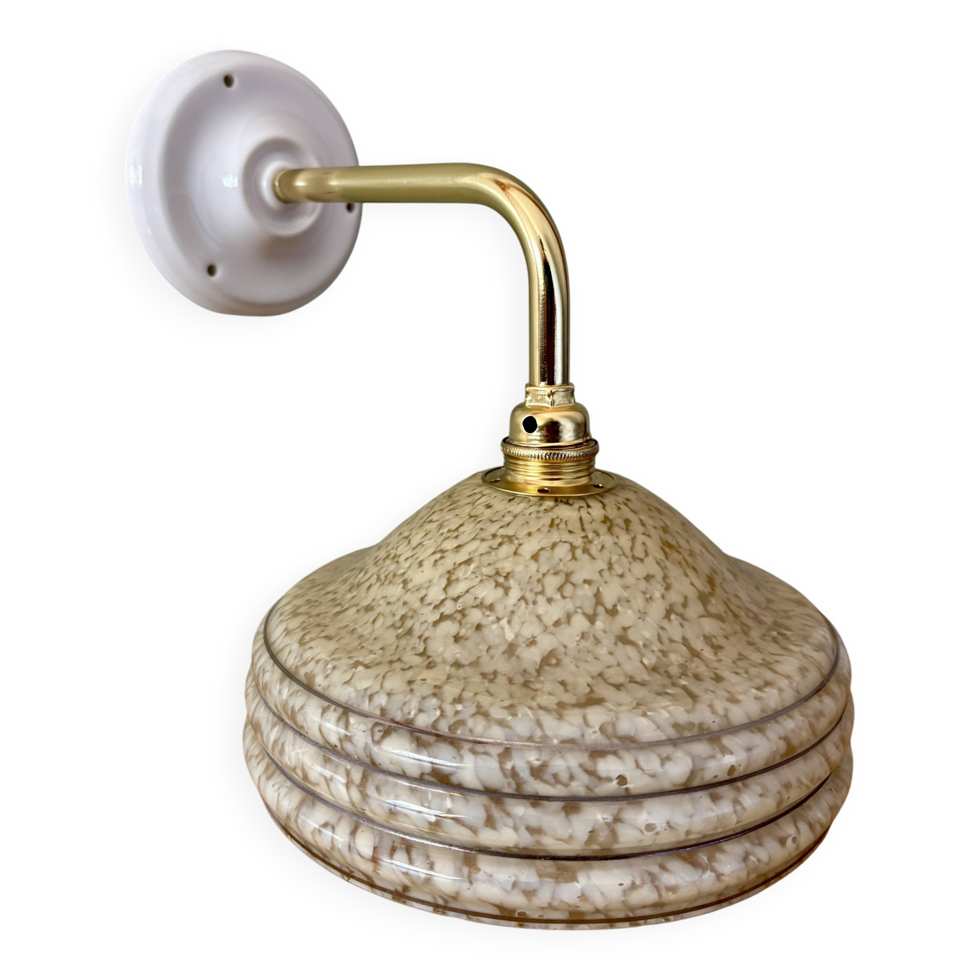 Angled wall lamp with vintage shade in yellow Clichy glass and silver edging