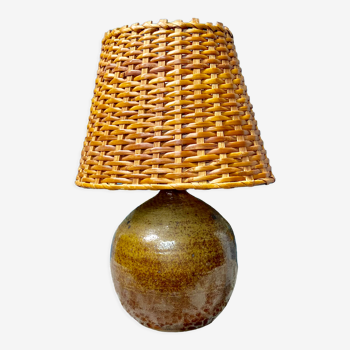 Lampe en grès et rotin