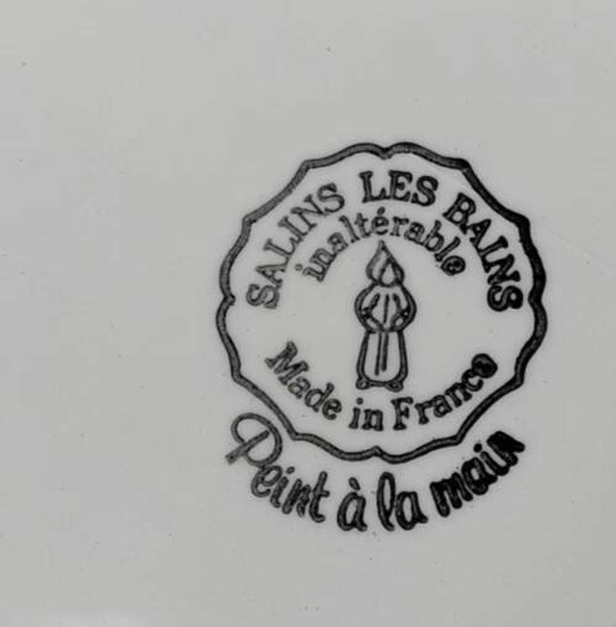 Pair of Vintage Hand-Painted Flat Plates from Salins Les Bains