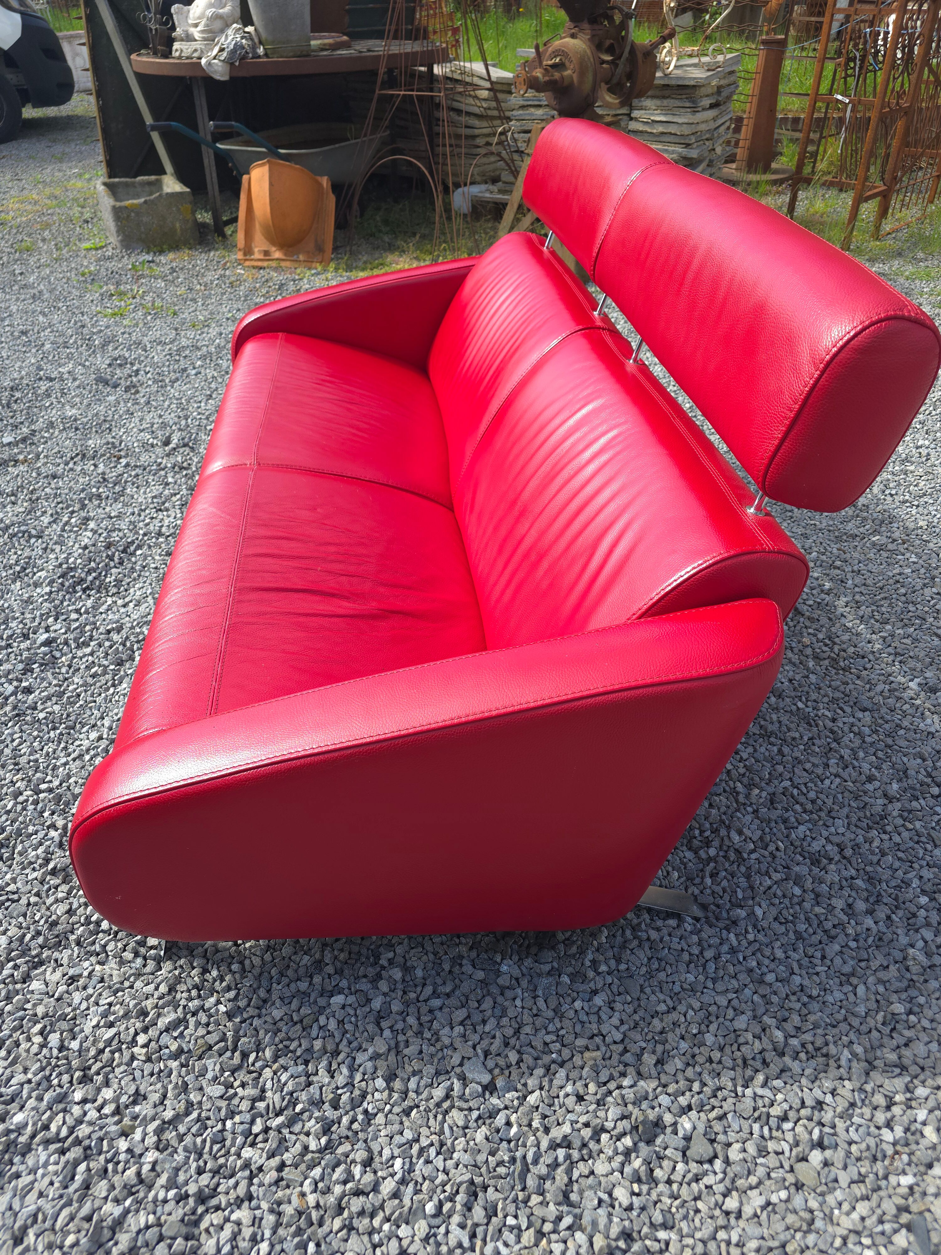 Canapé Steiner en cuir rouge