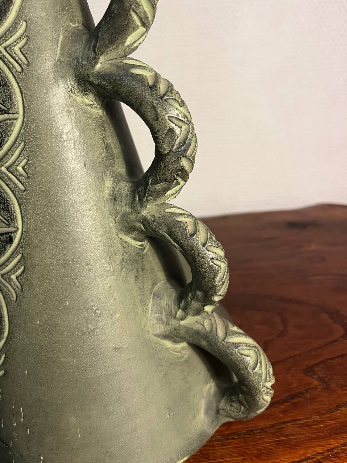 Door vase craft work