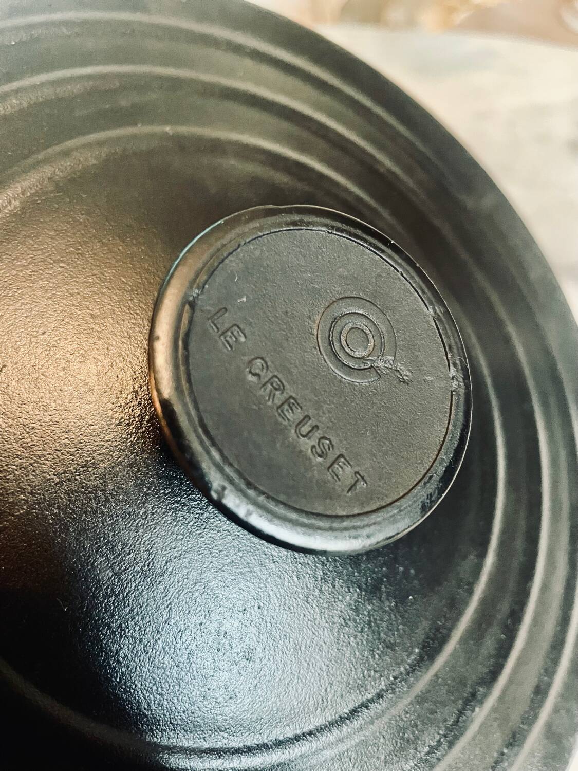 Le Creuset casserole nº18 in black cast iron