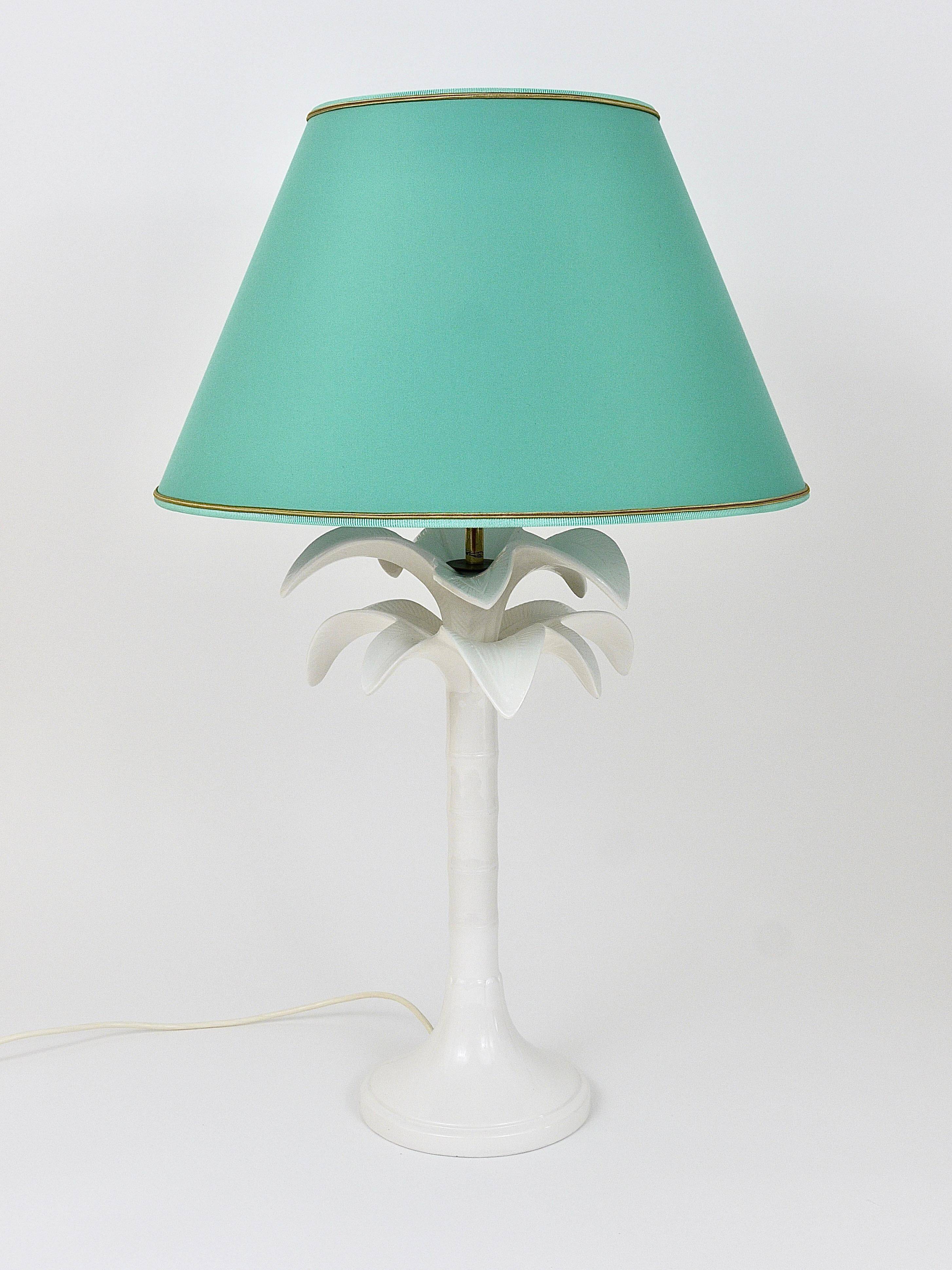 Lampe de table en faux bambou arbre de palmier blanc Tommaso Barbi, Italie, années 1970