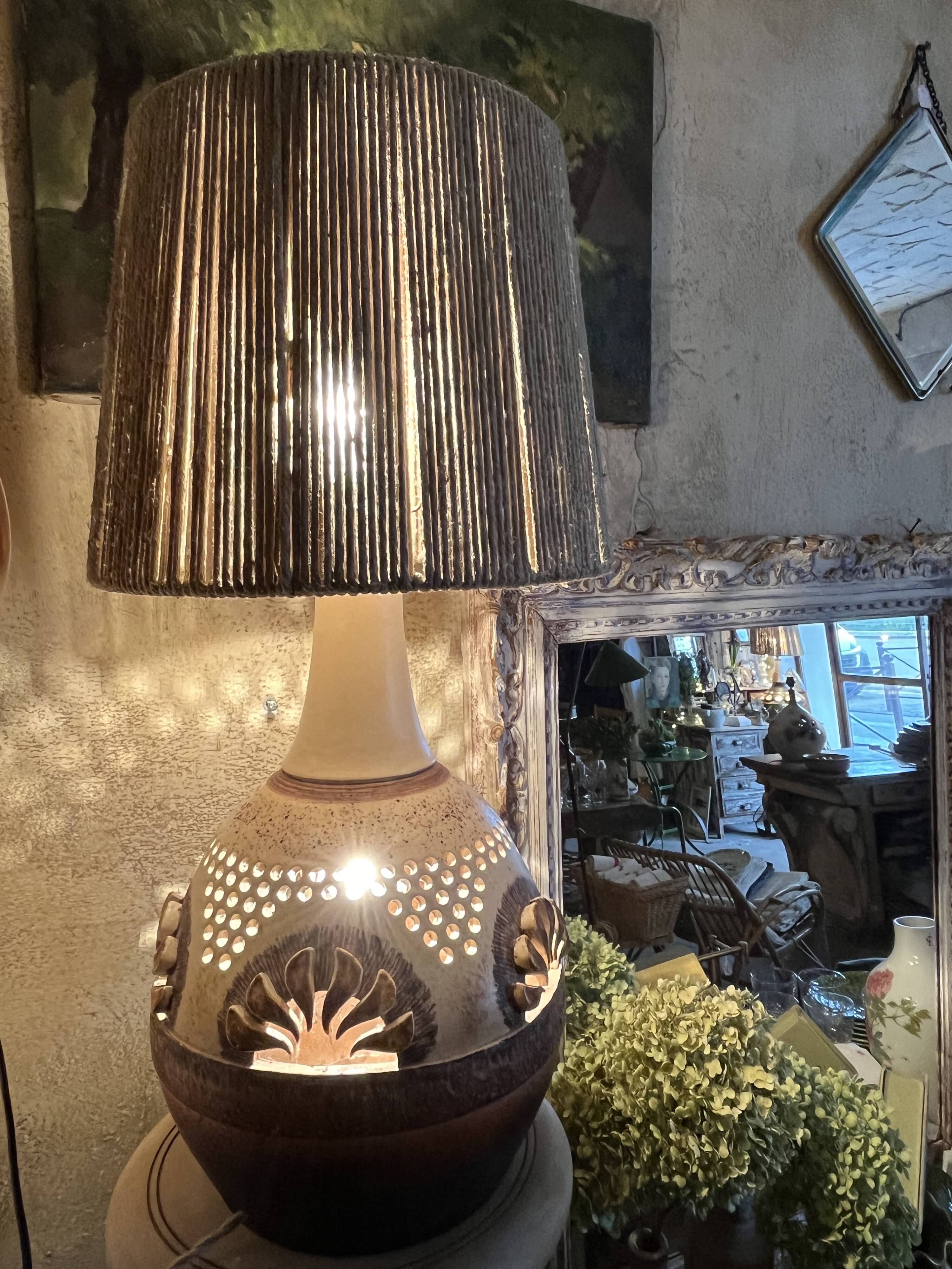 Scandinavian ceramic lamp