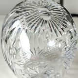 Vintage ball-shaped vase, in Bohemian/Boho chic crystal. 15 x 13 cm
