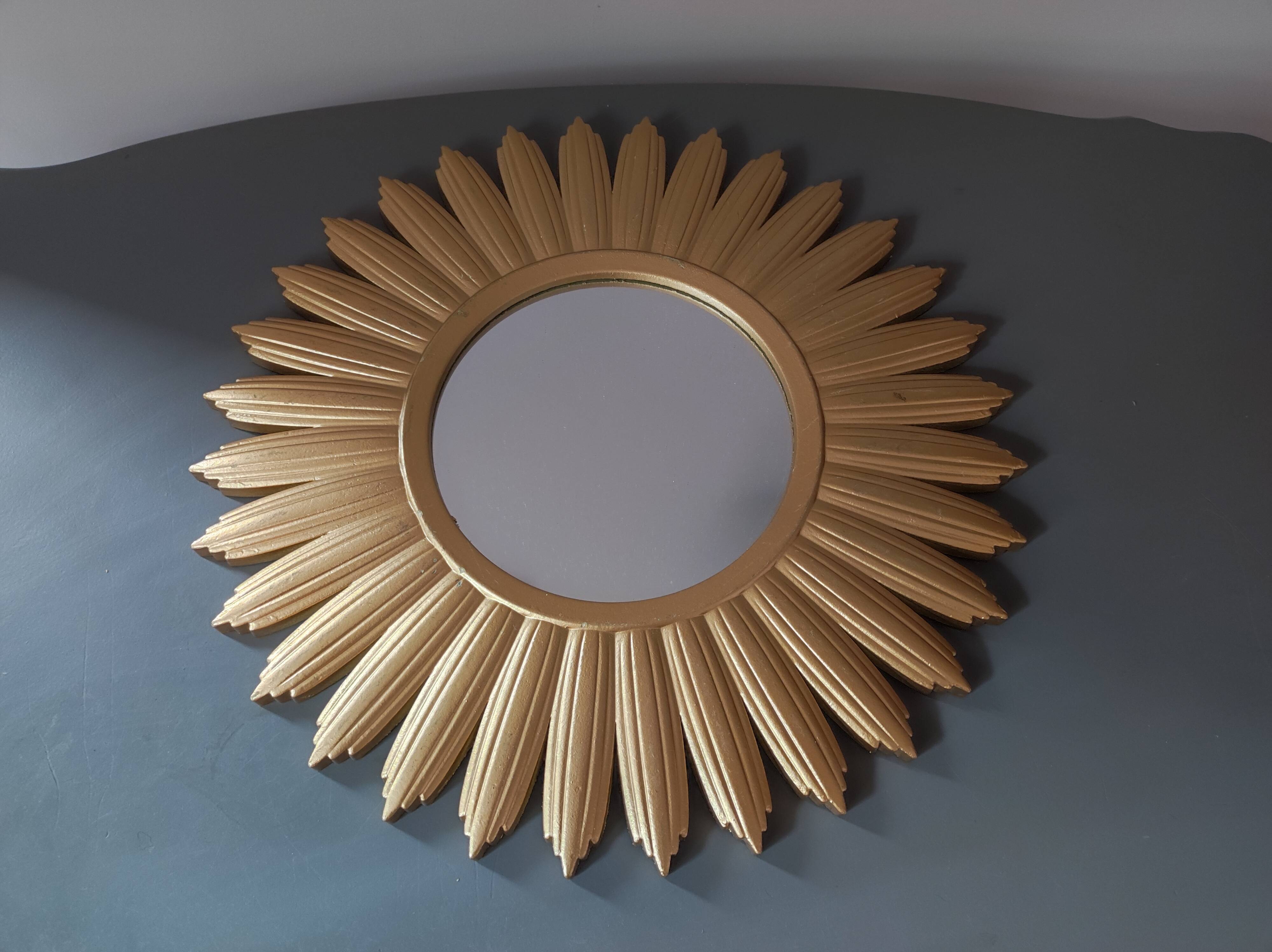 Sun mirror gilded wood frame / Diameter: 40 cm