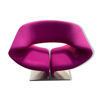 Pink Ribbon armchair - Artifort, Pierre Paulin