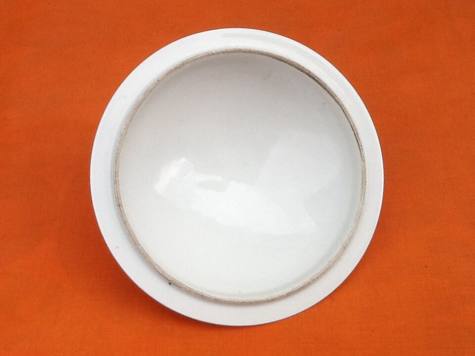 Soupière ancienne   Porcelaine blanche à décor de feuilles de chêne