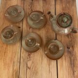 Stoneware teapot and cups