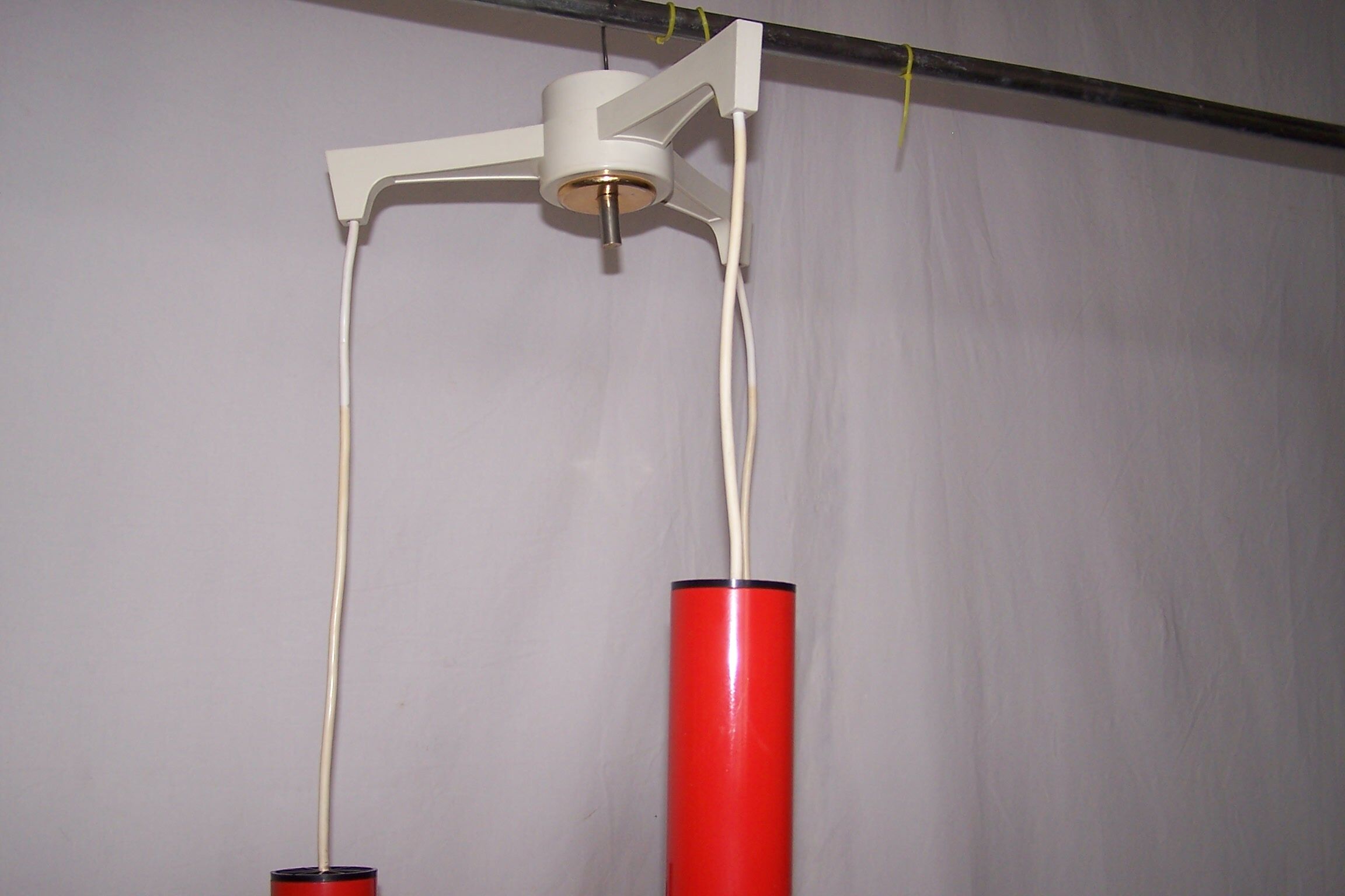 Hanging cascade orange hose Lita 70s