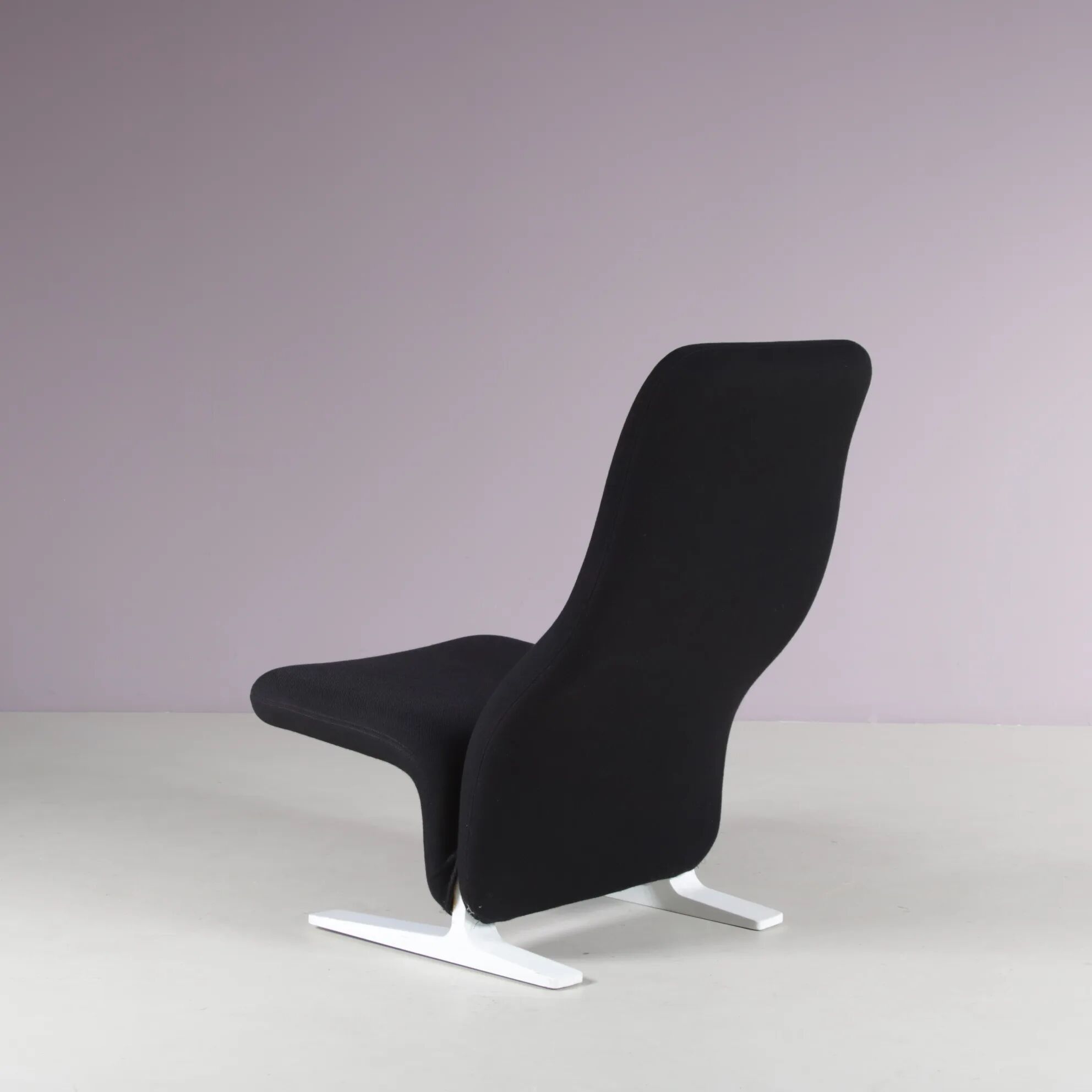 1970s “Concorde” chairs by Pierre Paulin for Artifort, Netherlands