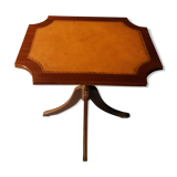 Table d'appoint en bois et cuir