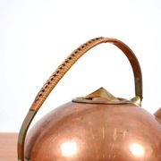 Théière Carl Auböck modèle 3879 en cuivre / laiton
