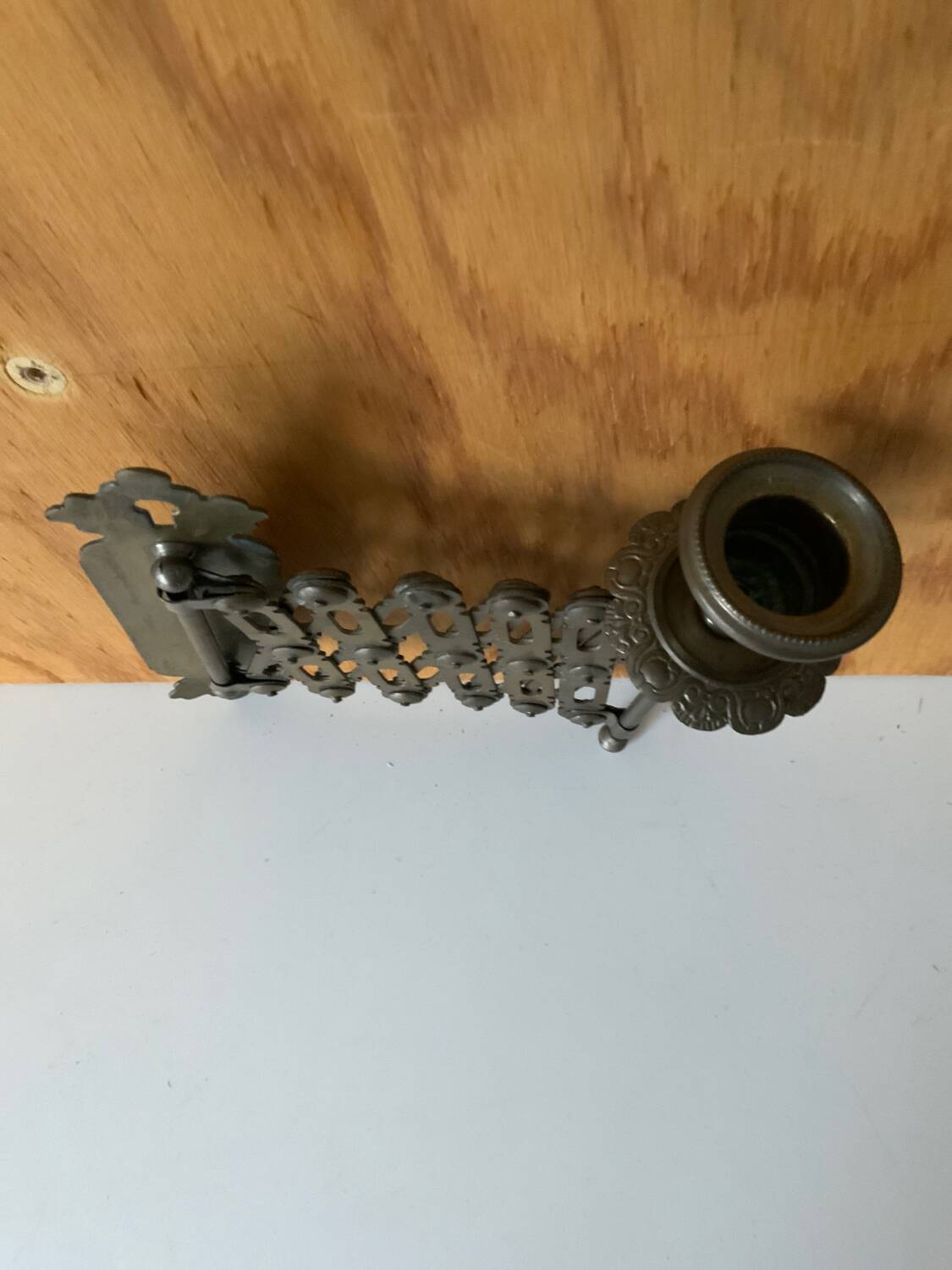 Accordion brass candle holder