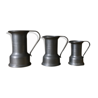 Set of 3 old Damart Art Deco pewter pitchers