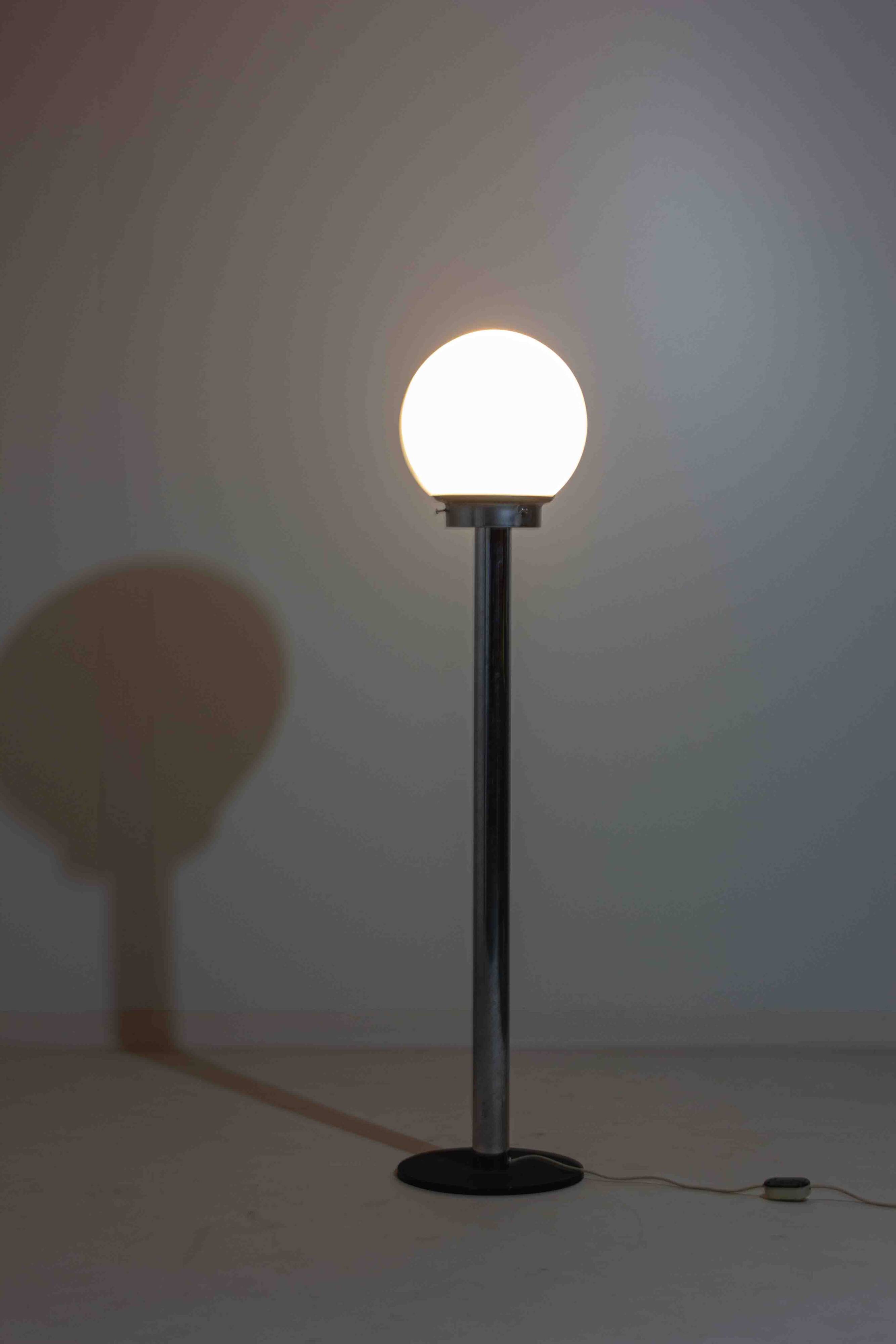 Chrome floor lamp with large opaline globe, Italy 1970s