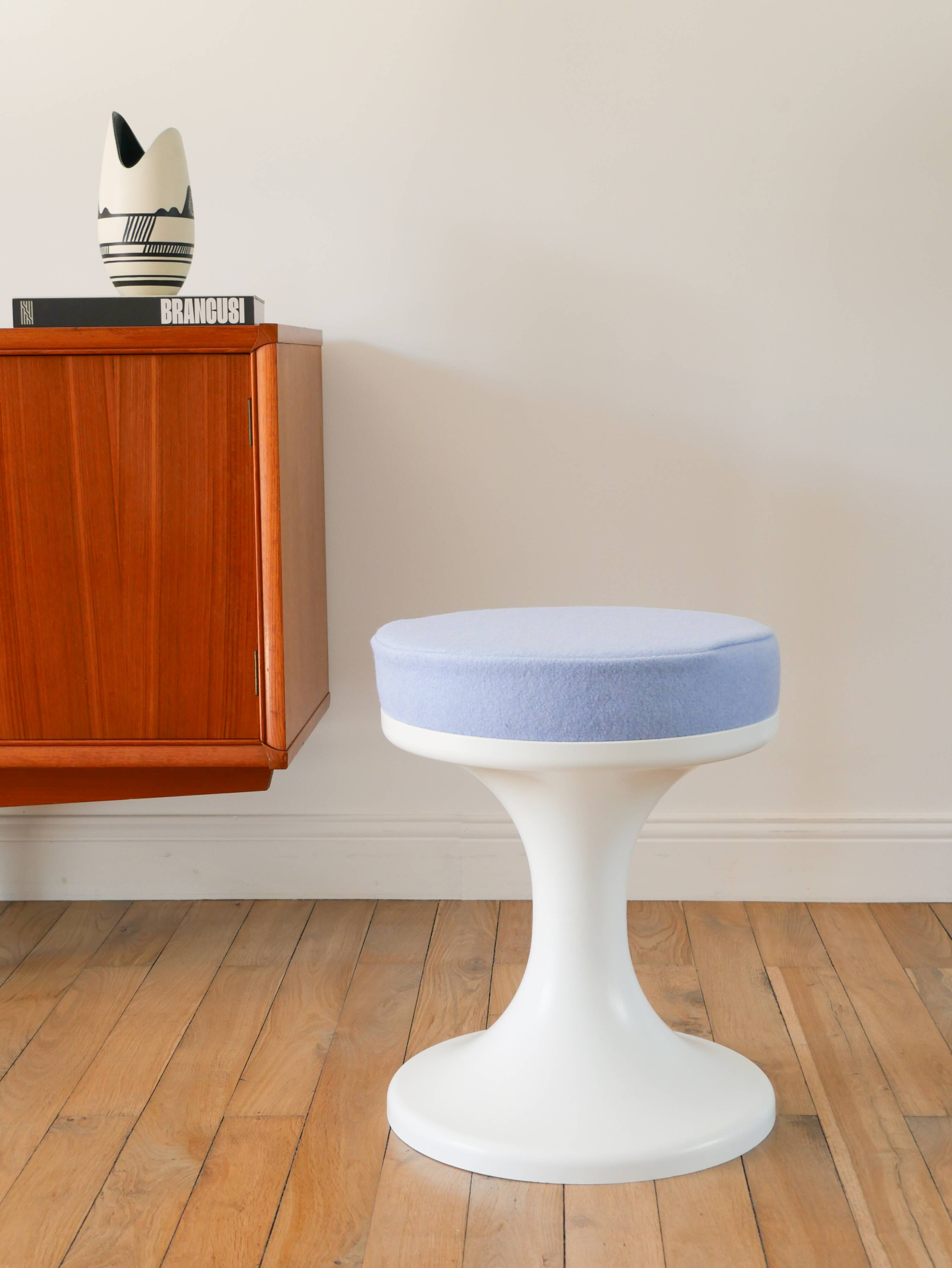 Tulip stool in Plastic and Wool, Baby Blue, Space Age Design, 1970