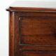Antique mahogany English chest of drawers from 19th century with 5 drawers