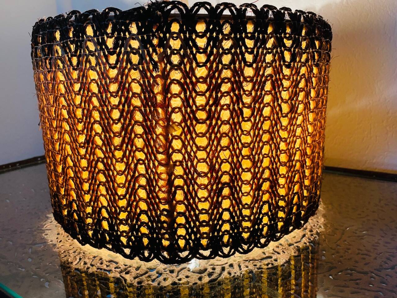 Vintage sisal / jonc de mer pendant light circa 1970's