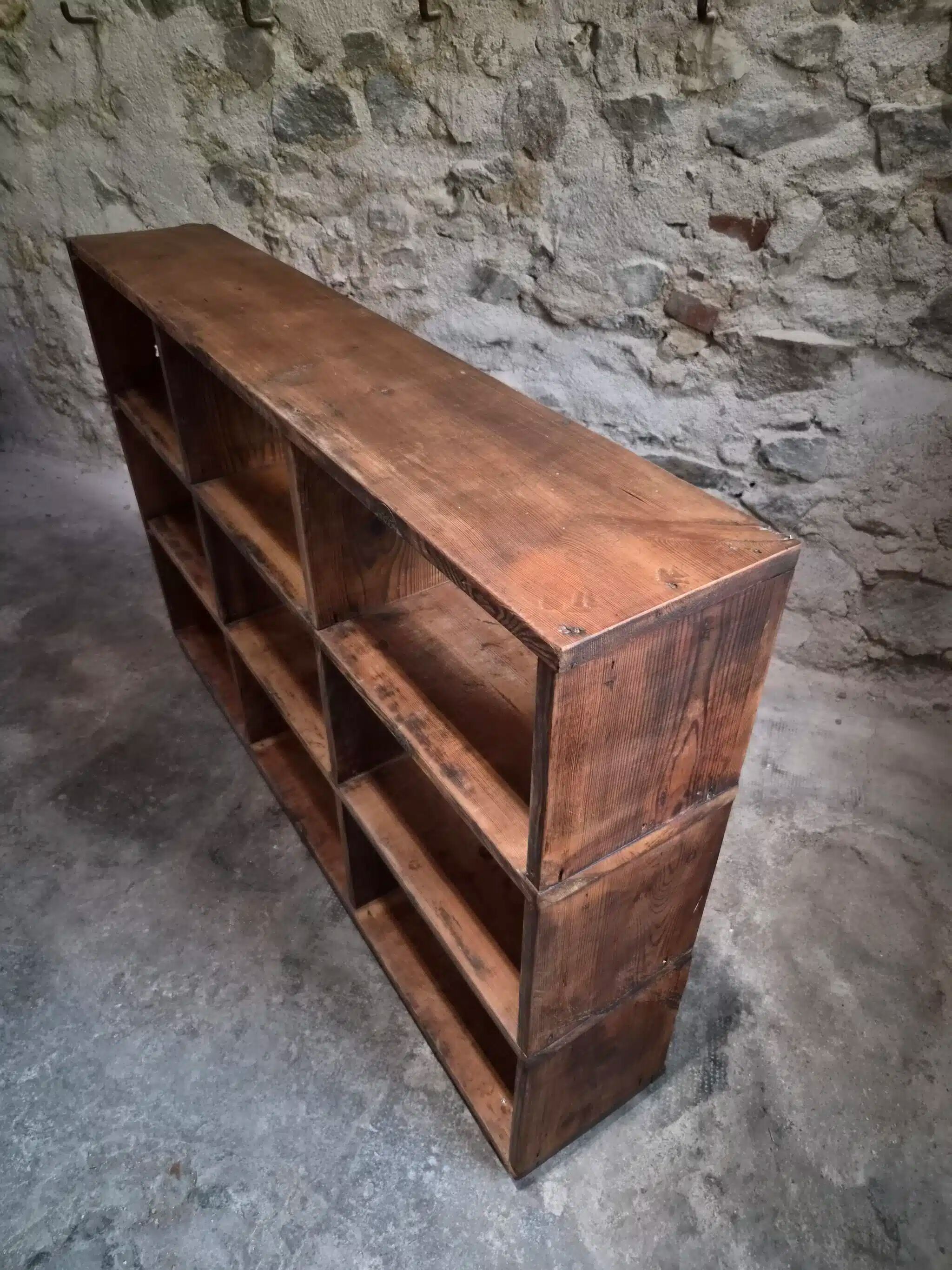 Old workshop shelf in French pine, industrial shoe cabinet, around 1900.