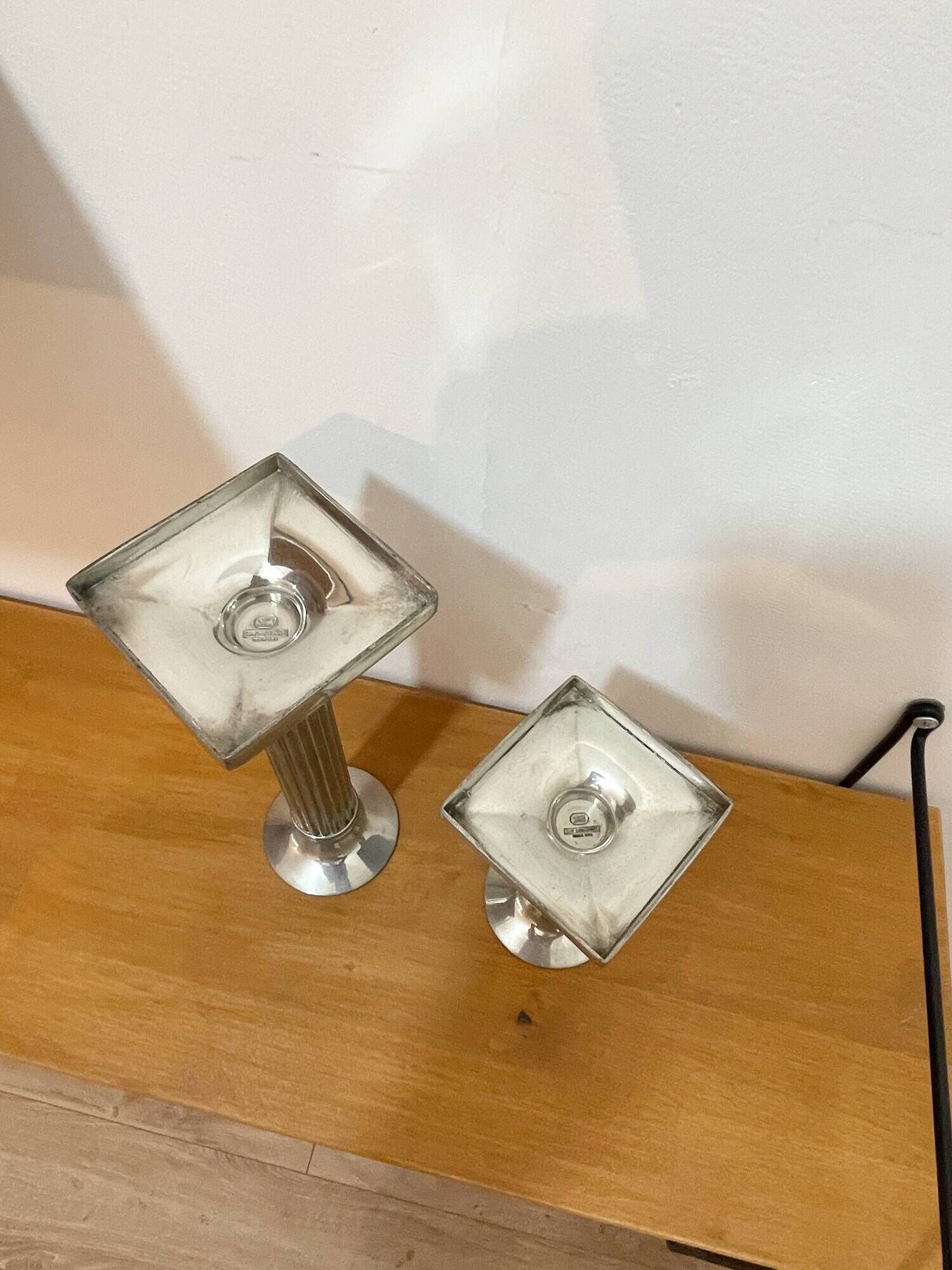 Pair of vintage candlesticks / torches in solid pewter – Guy Degrenne