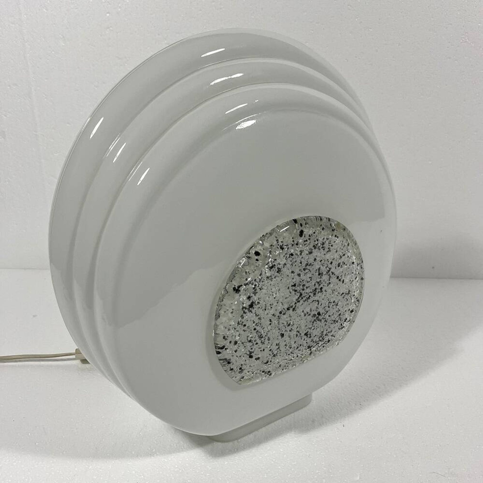 Lampe de table en verre, années 1970