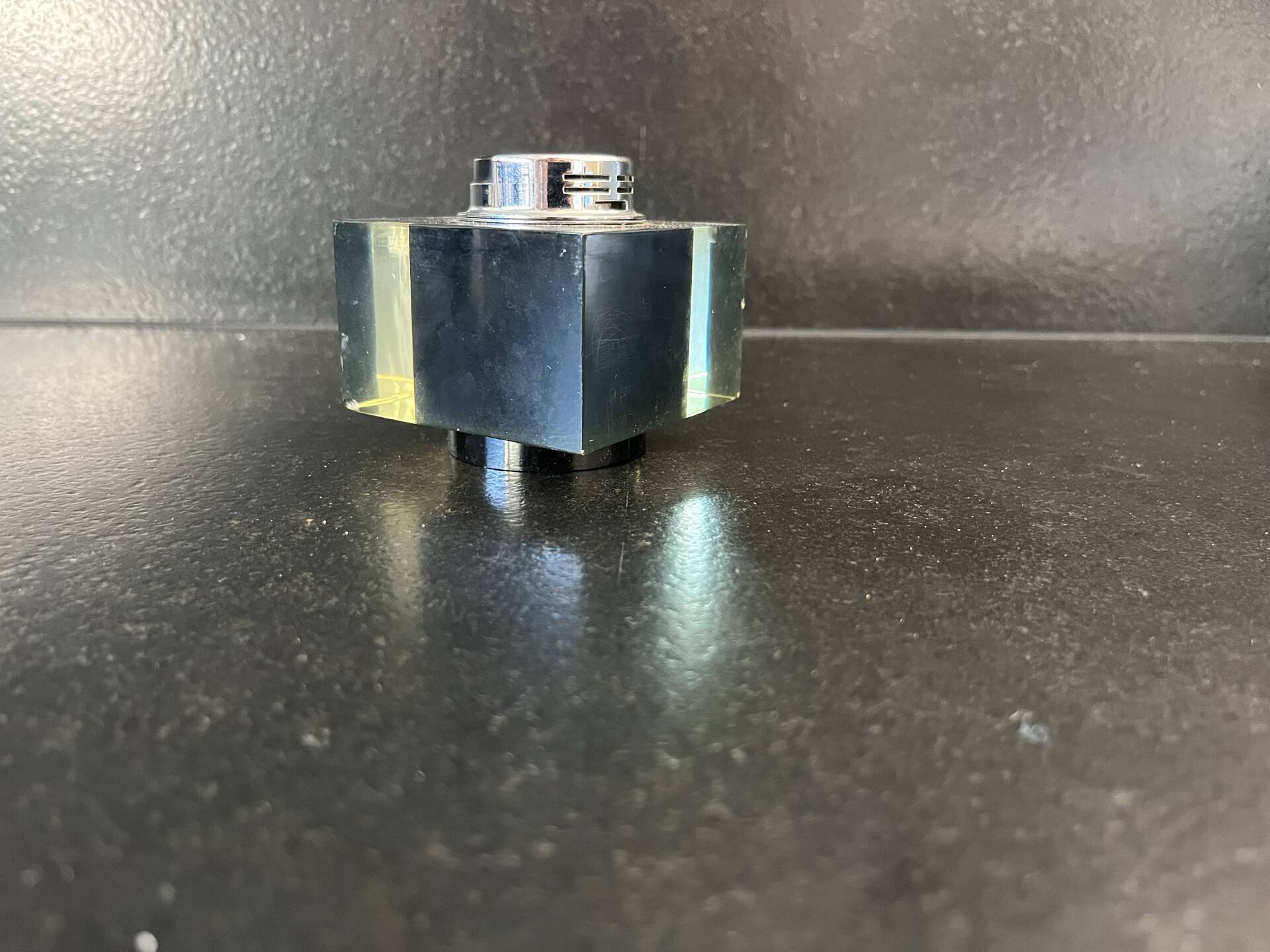 Sarome Japan table lighter