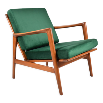 Fauteuil scandinave original restauré « Stefan »  icône des années 60, bouteille en velours vert, teck