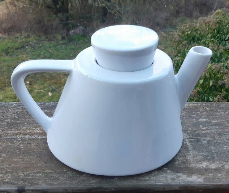 Vintage Ikea Varme teapot