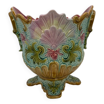 Majolica vase or pot