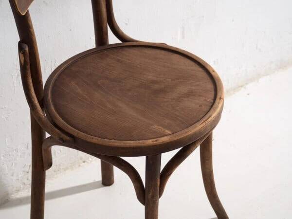 Set of antique chairs (circa 1920). Set of 4 pieces