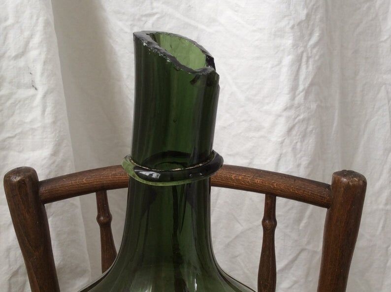 Dame-jeanne en verre soufflé début du siècle