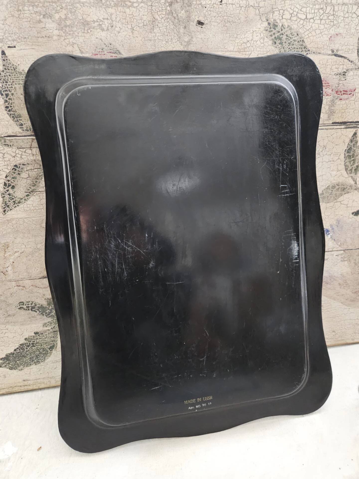 Large antique tray with flowers