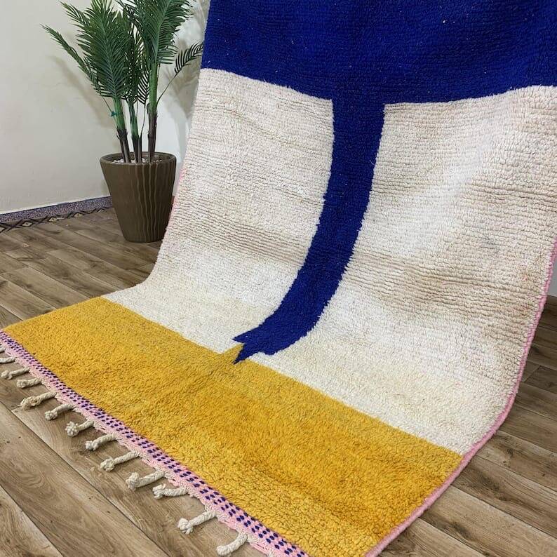 Handmade traditional Berber rug size 100 x 200 cm
