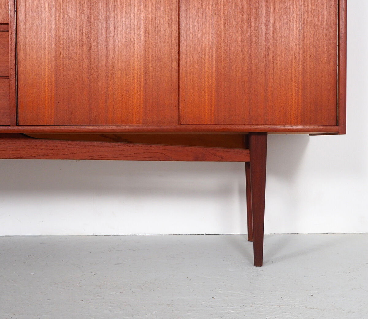 Vintage Bartels werken teak highboard, 1960's