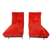 Paire de chauffeuses en moumoute rouge vers 1960