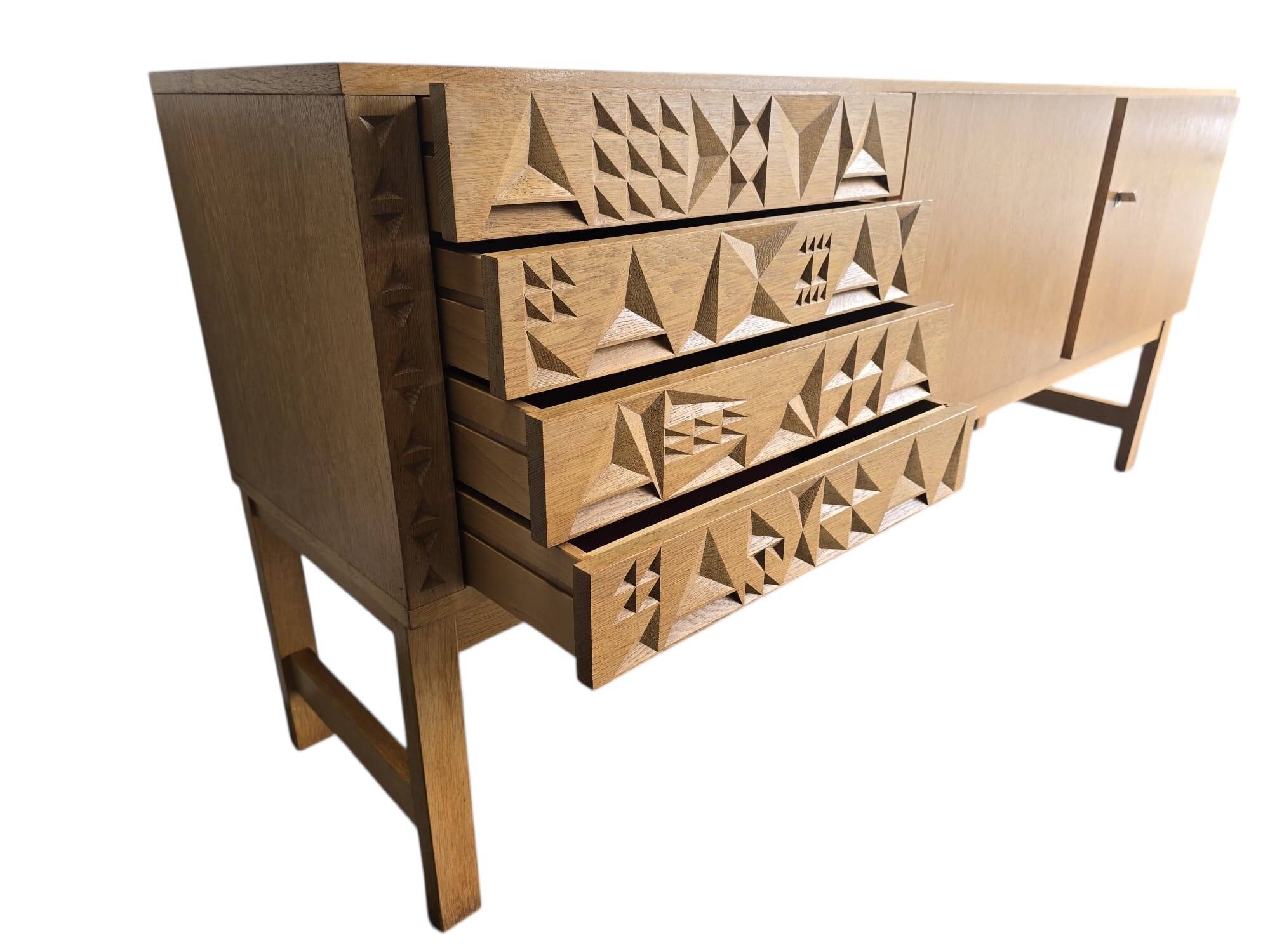 Vintage brutalist sideboard/buffet/chest of drawers
