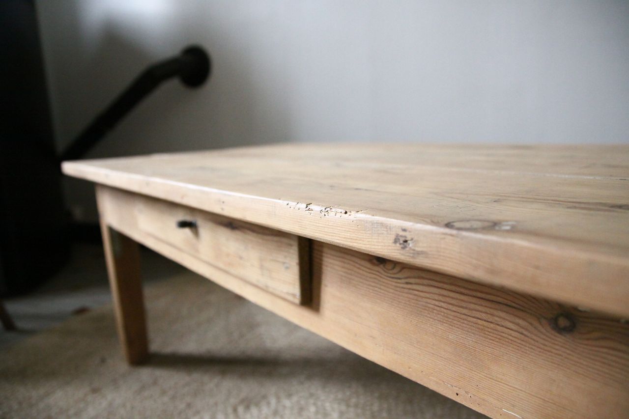 Table basse de ferme en bois