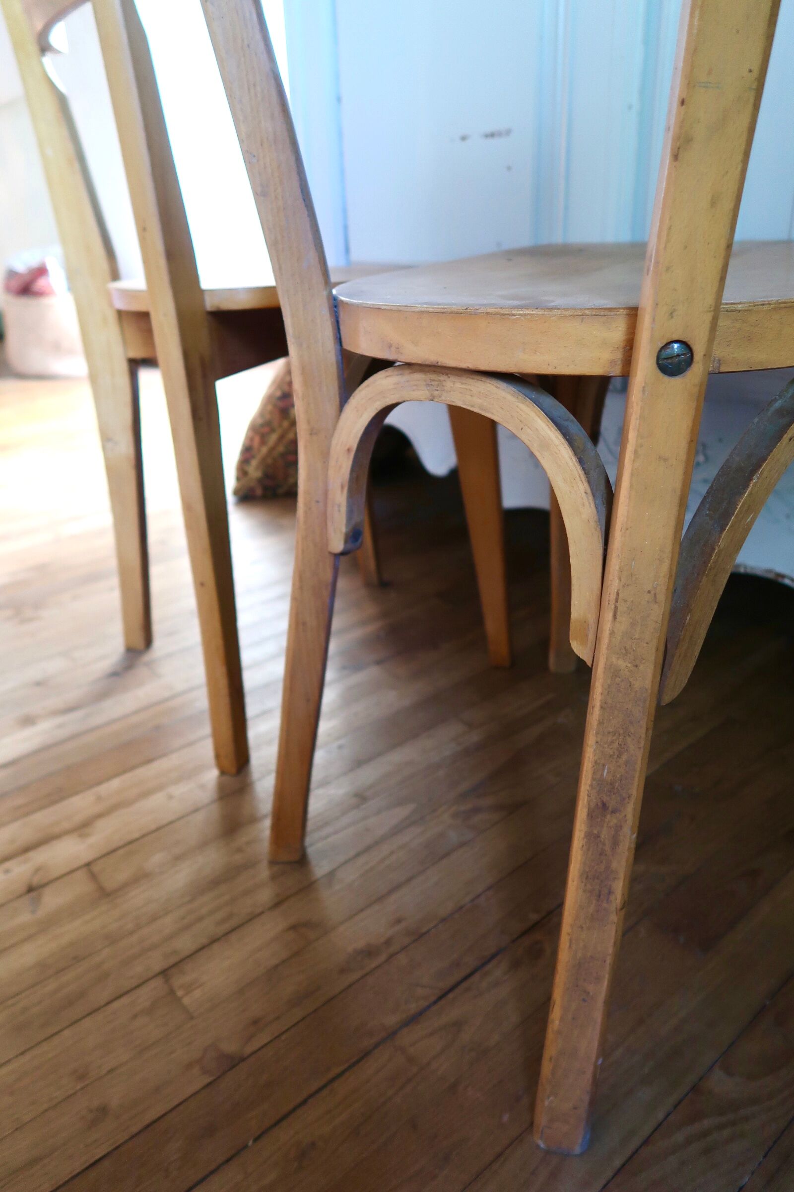 Set of 2 wooden bistro chairs