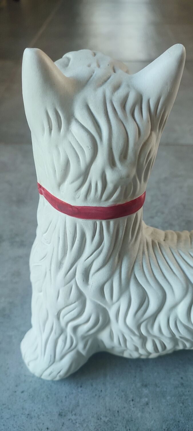 Ceramic zoomorphic dog statue