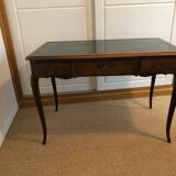 Bureau sous main en cuir ancien