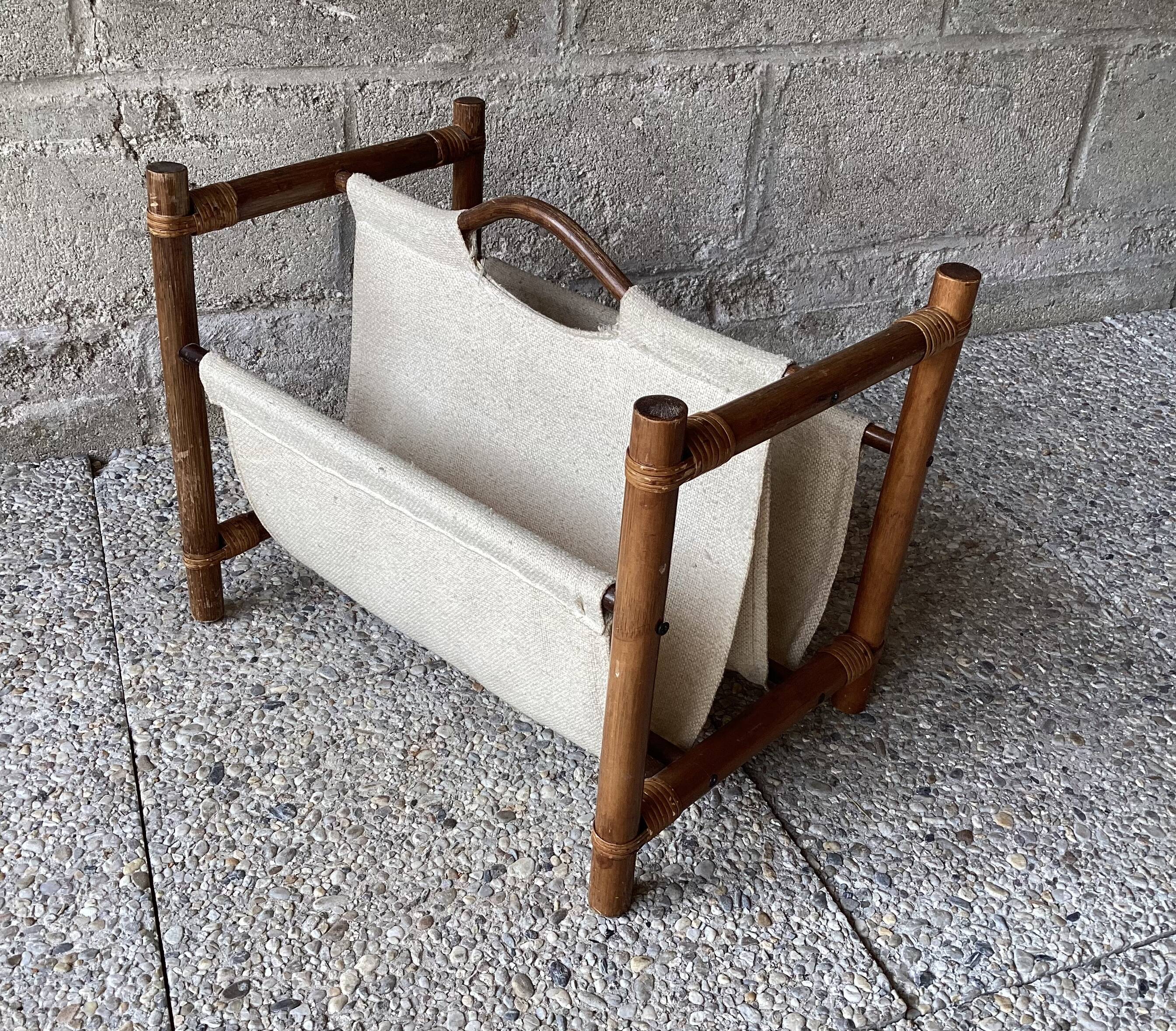 Porte revue vintage