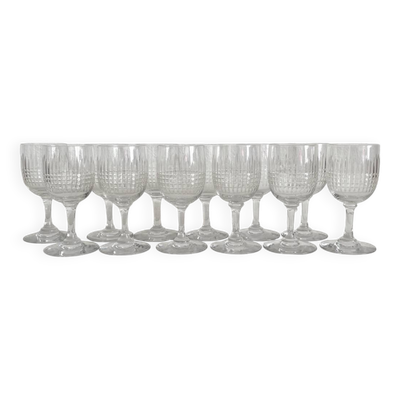 12 verres à vin de Porto « Nancy » en cristal de Baccarat