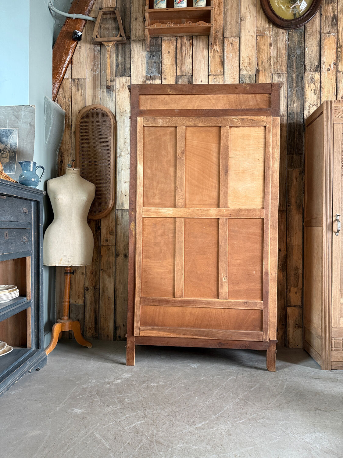Art Deco oak wardrobe (renovated)