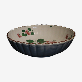 Salad bowl in oriental earthenware