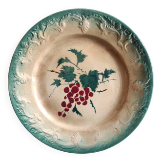 French antique barbotine plate decorated with stencil of grapes, faience de Castres