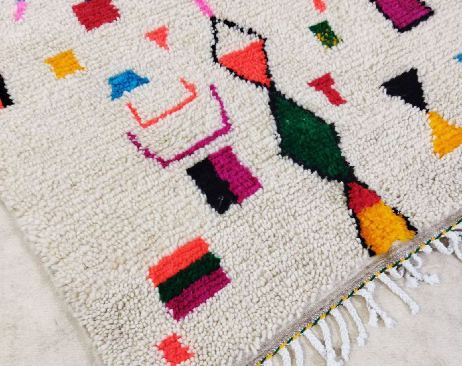 Moroccan Berber Rug 128x104cm