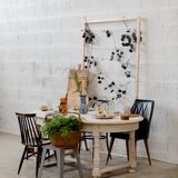 Oval solid wood table "Café Crème" Kumquat